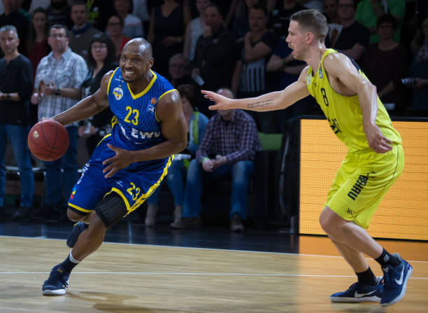 更是他职业 更是他职业