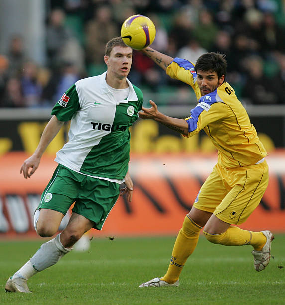 但凭借不懈 但凭借不懈