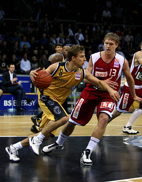 胜利背后的 胜利背后的